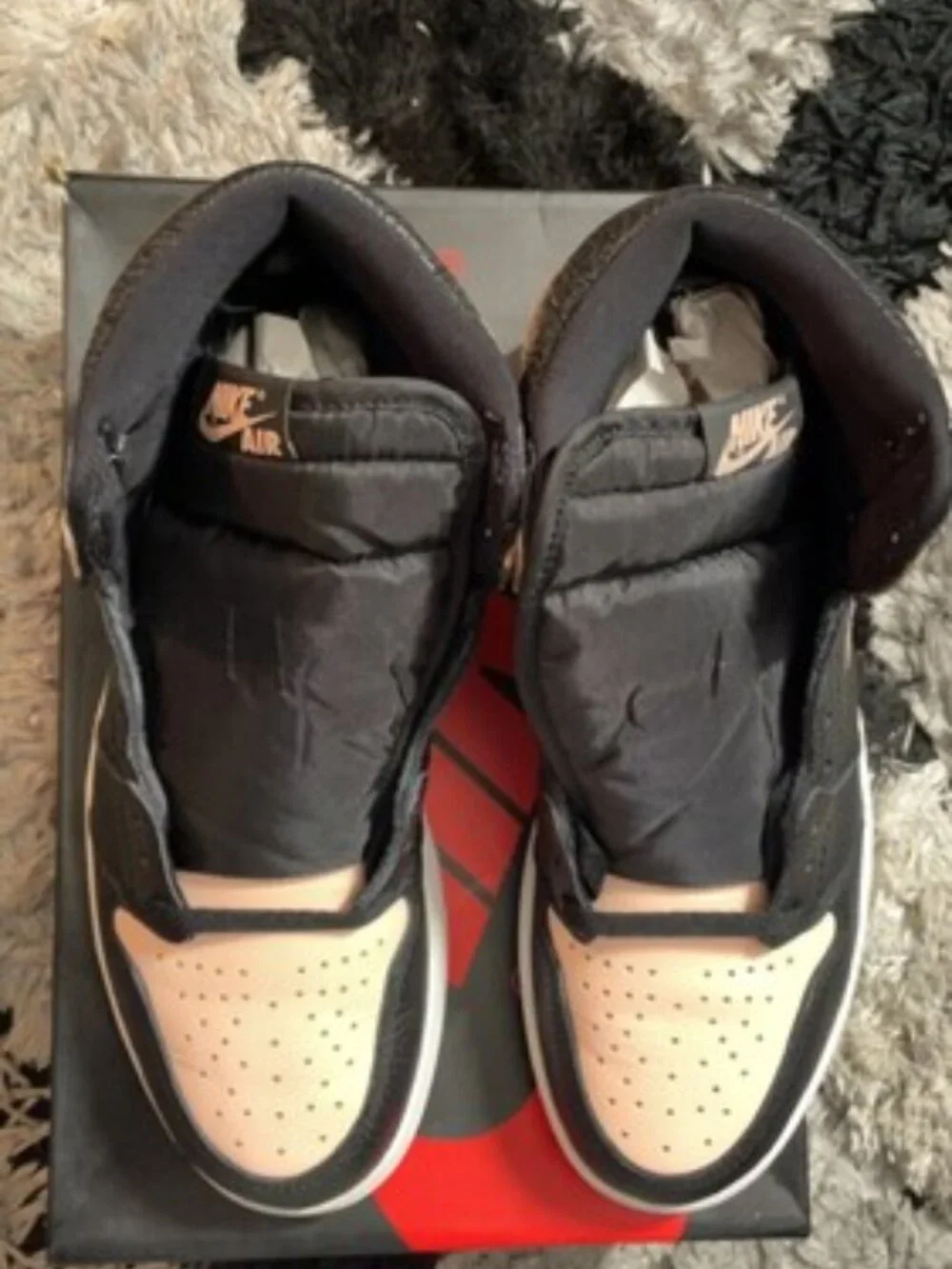 AJ1 Retro High Black Crimson Tint 555088-081 Sz 10.5